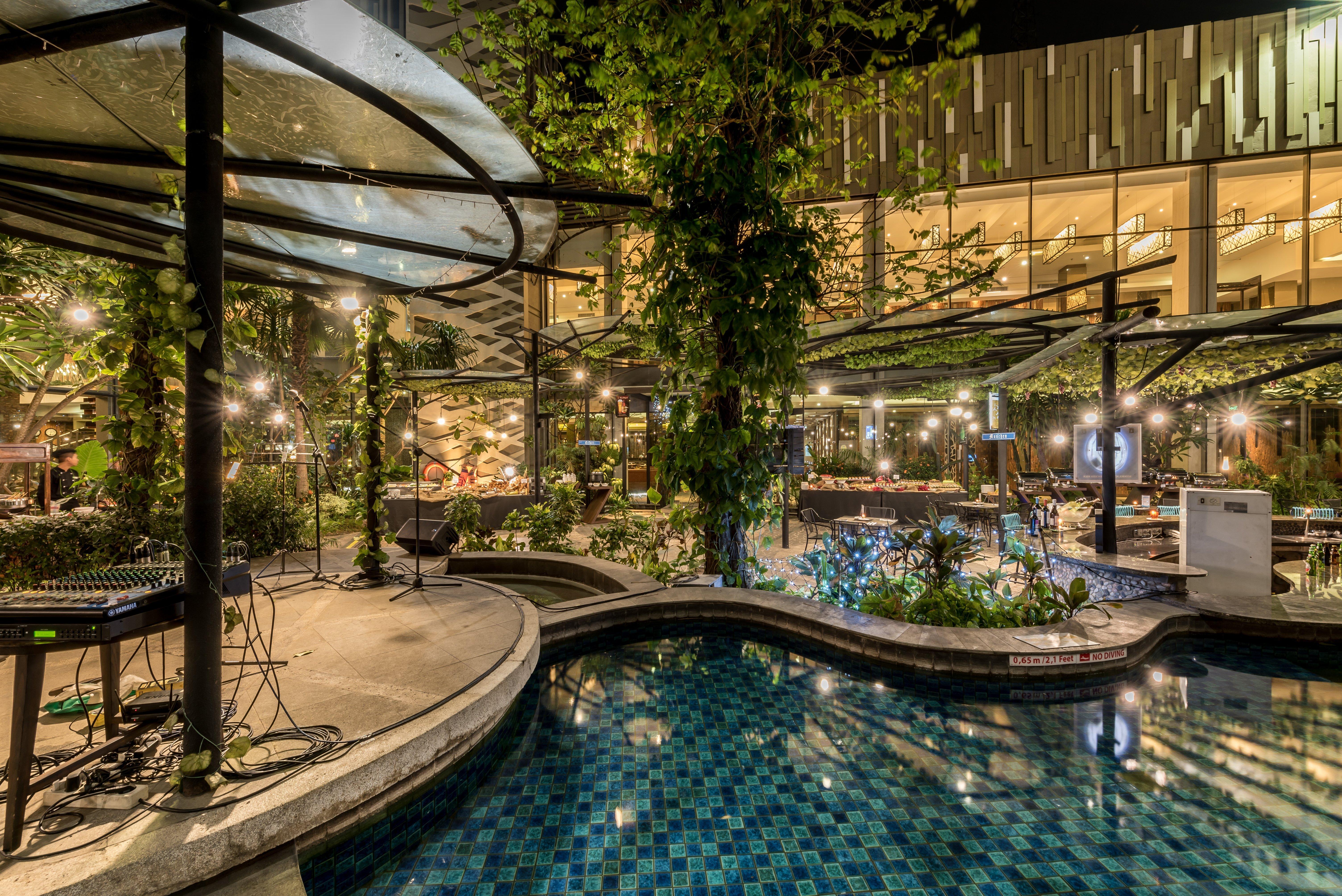 Holiday Inn Cikarang Jababeka By Ihg מראה חיצוני תמונה