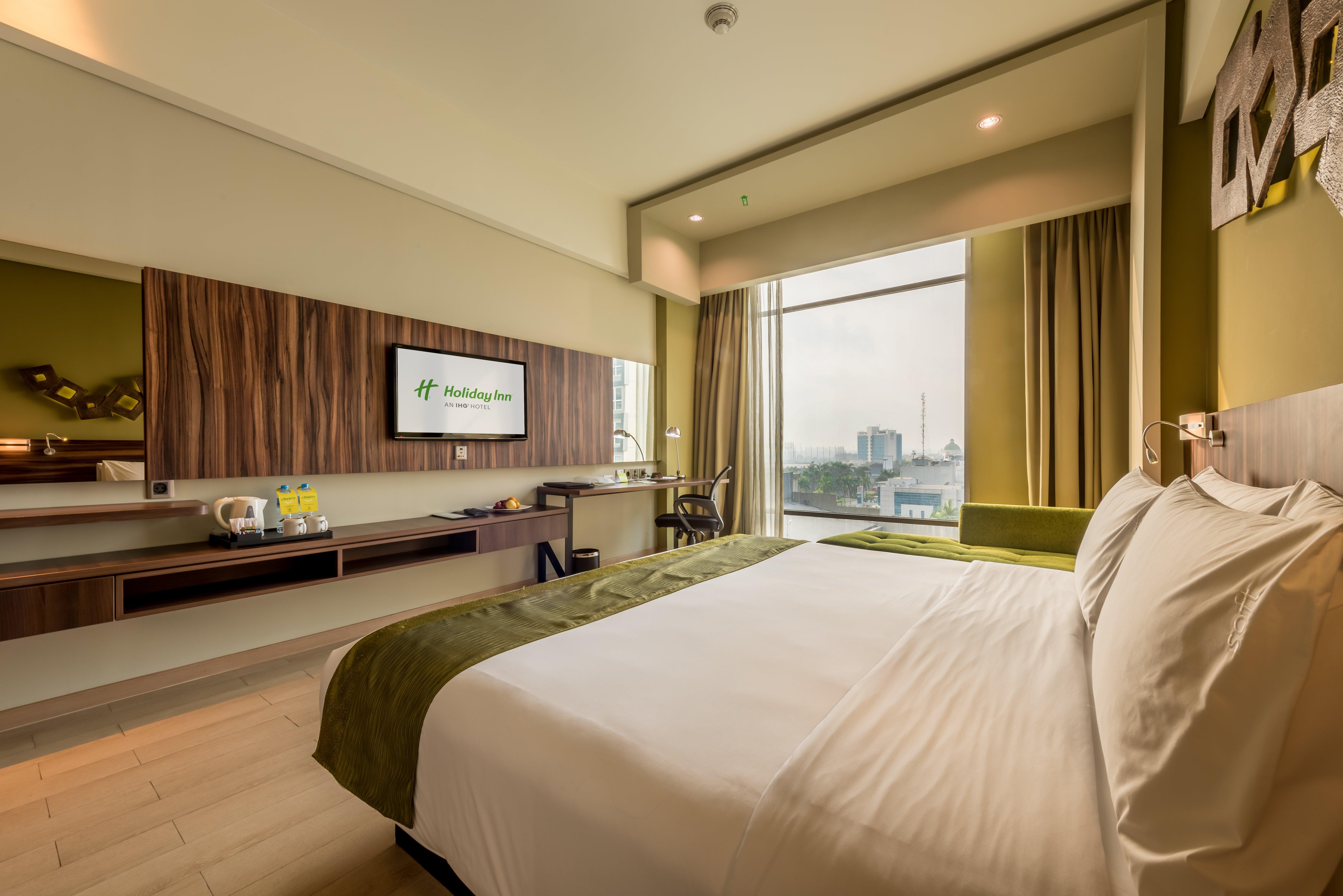 Holiday Inn Cikarang Jababeka By Ihg מראה חיצוני תמונה