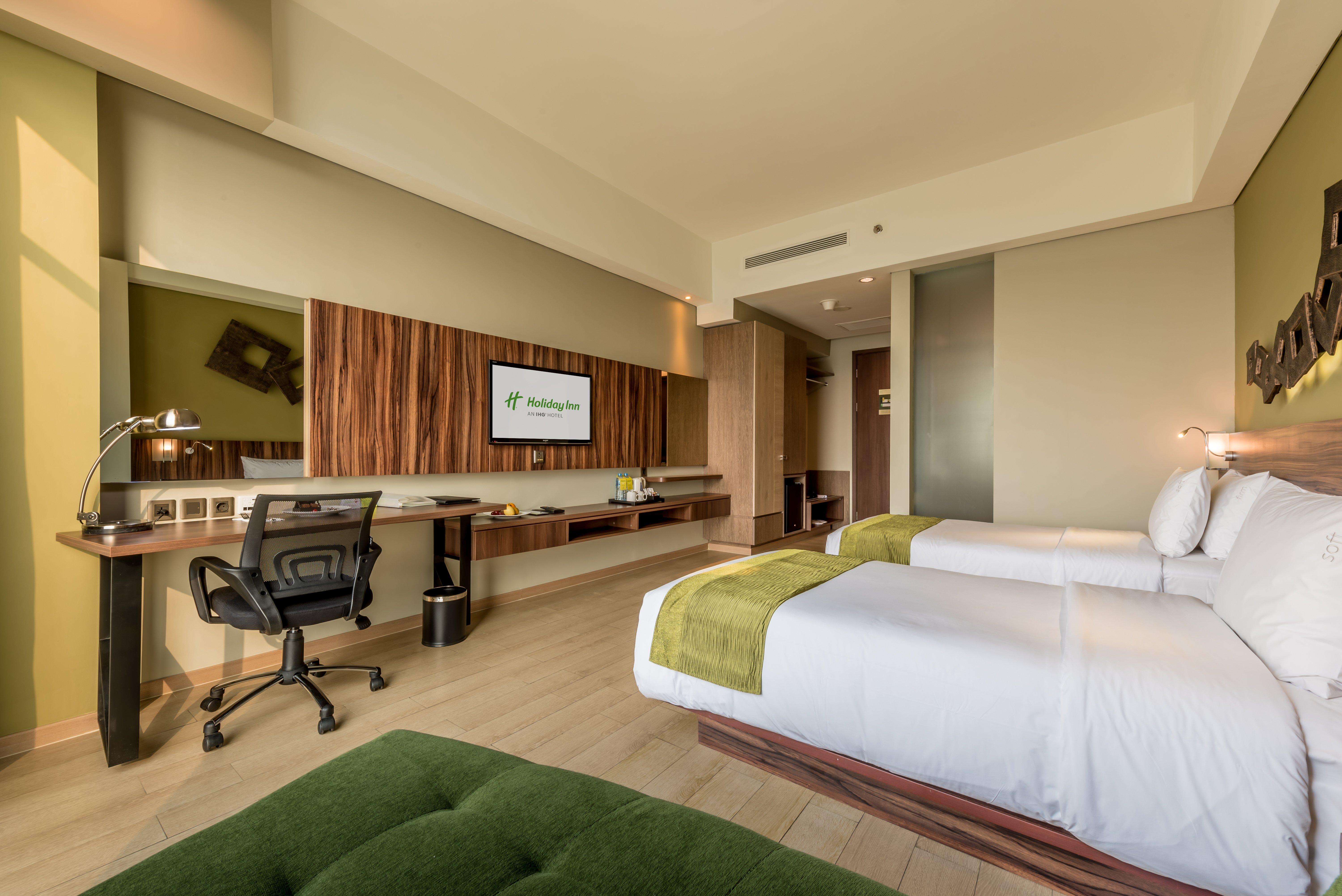 Holiday Inn Cikarang Jababeka By Ihg מראה חיצוני תמונה